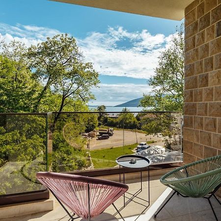 Green Valley Apartments Herceg Novi Dış mekan fotoğraf